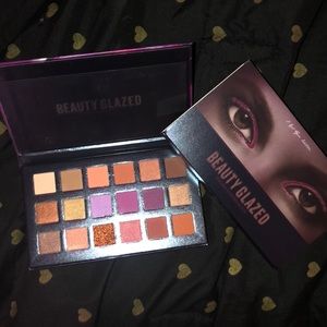 Beauty Glazed Eye shadow palette